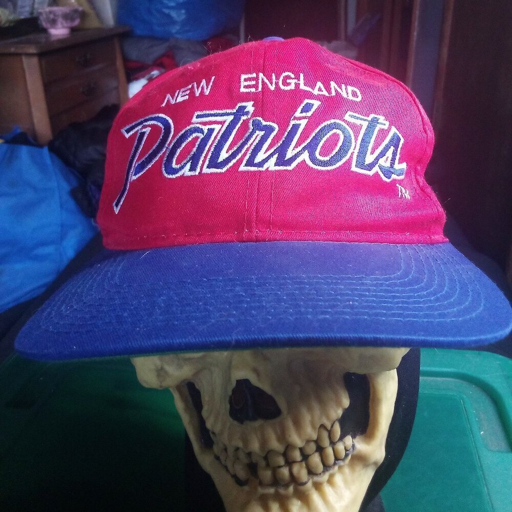 Vintage Sports Specialties New England Patriots Script Snap Hat Cap